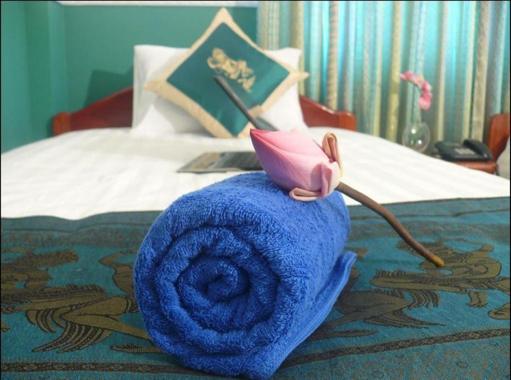 Hotel Paris Angkor Boutique Siem Reap Esterno foto