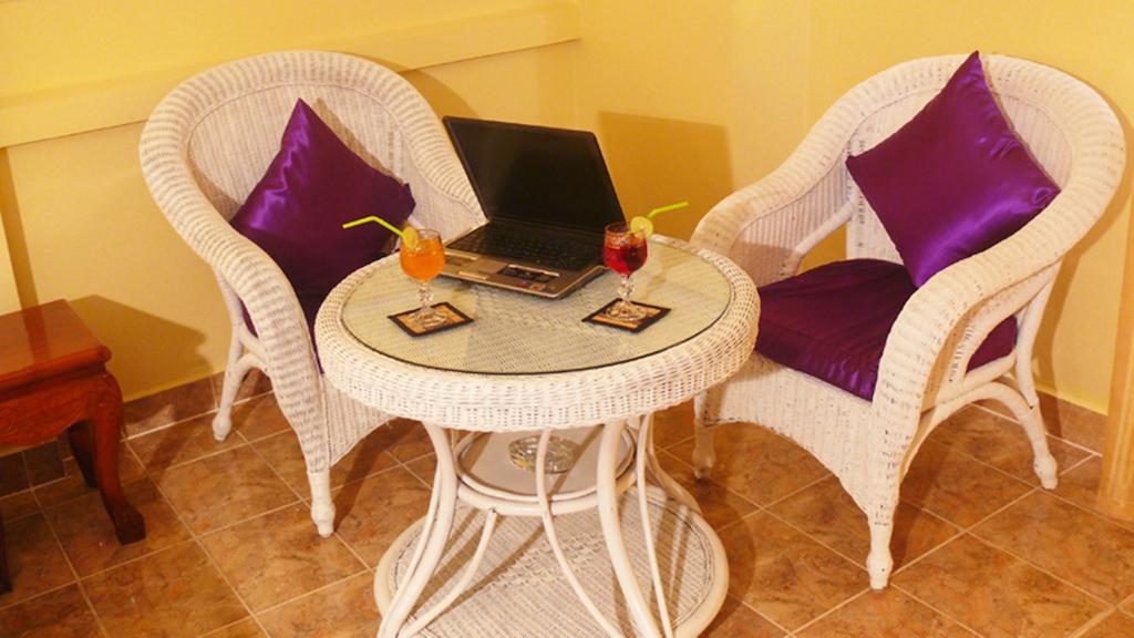 Hotel Paris Angkor Boutique Siem Reap Esterno foto