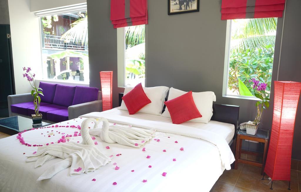 Hotel Paris Angkor Boutique Siem Reap Esterno foto