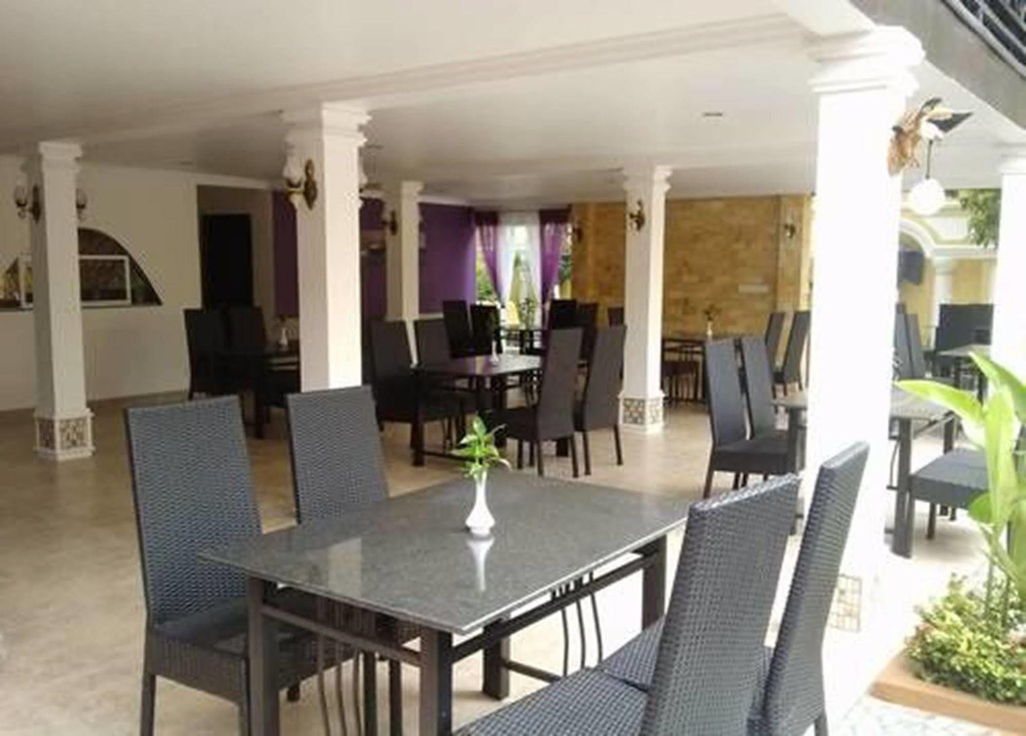 Hotel Paris Angkor Boutique Siem Reap Esterno foto